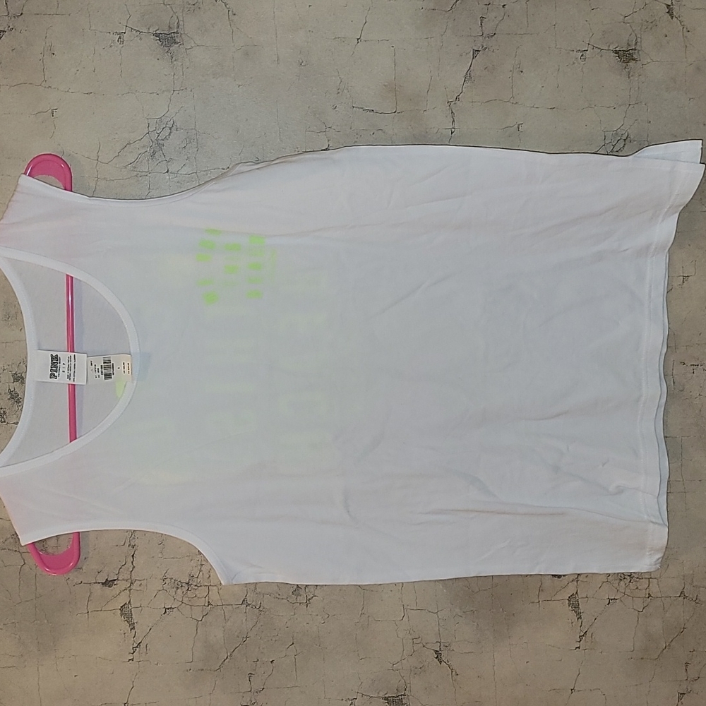 PINK VS Tank - Picture 5 of 9